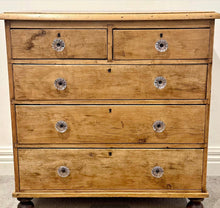 Load image into Gallery viewer, Antique pine chest of drawers