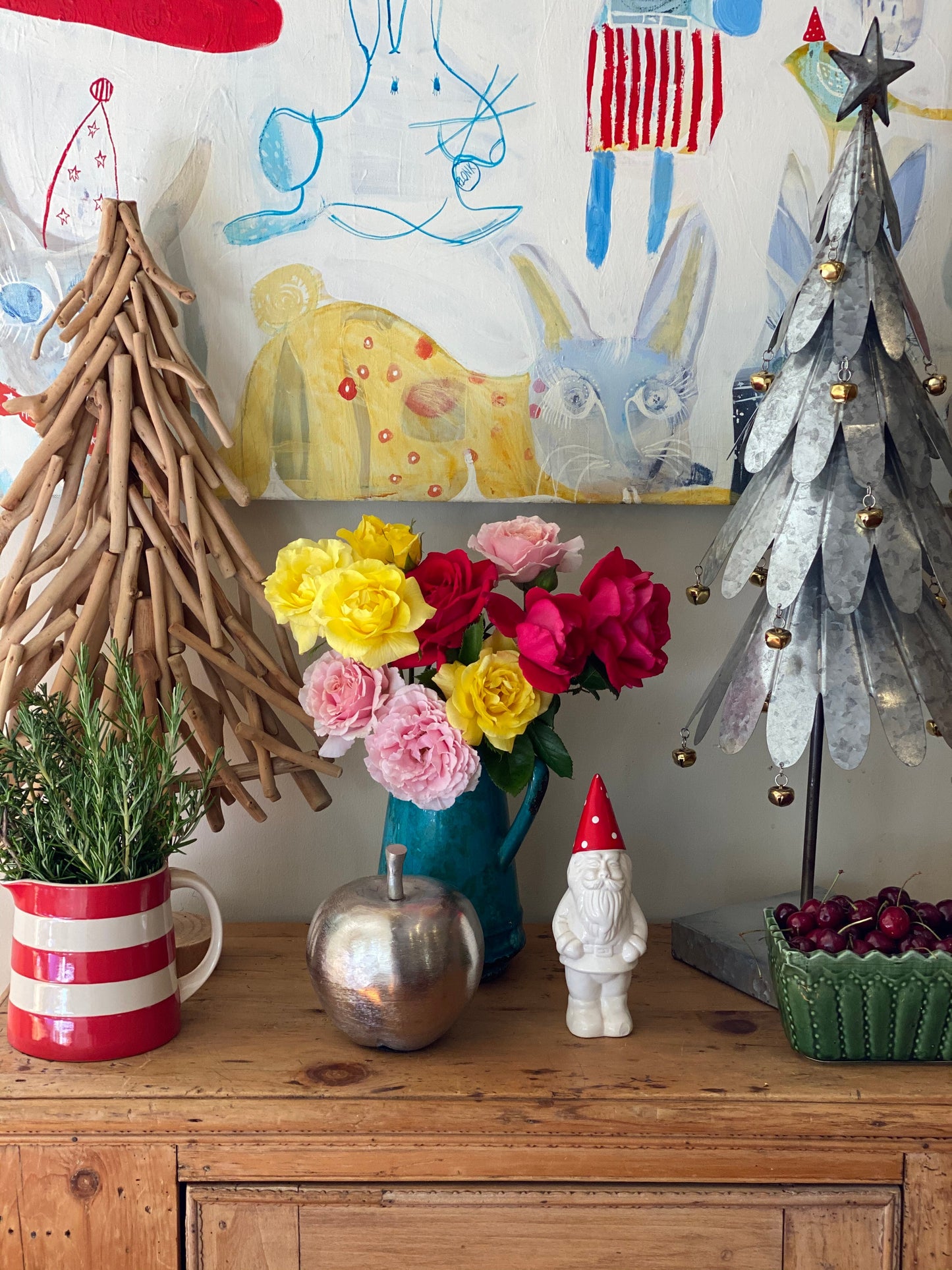 Decorative silver apple