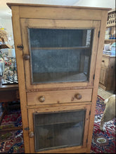 Load image into Gallery viewer, Antique meat safe
