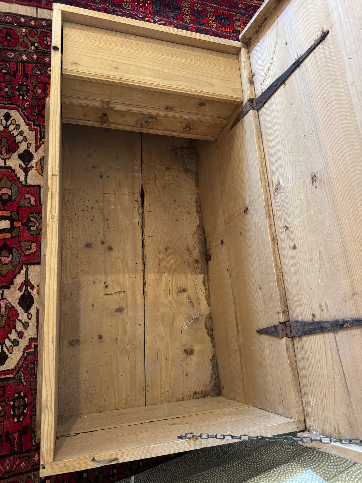 French oak chest π«π·