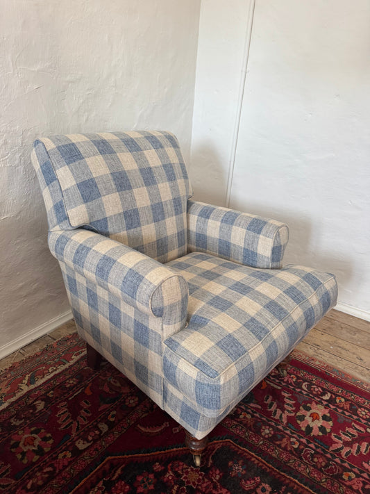 Superb reupholstered armchair Warwick fabric