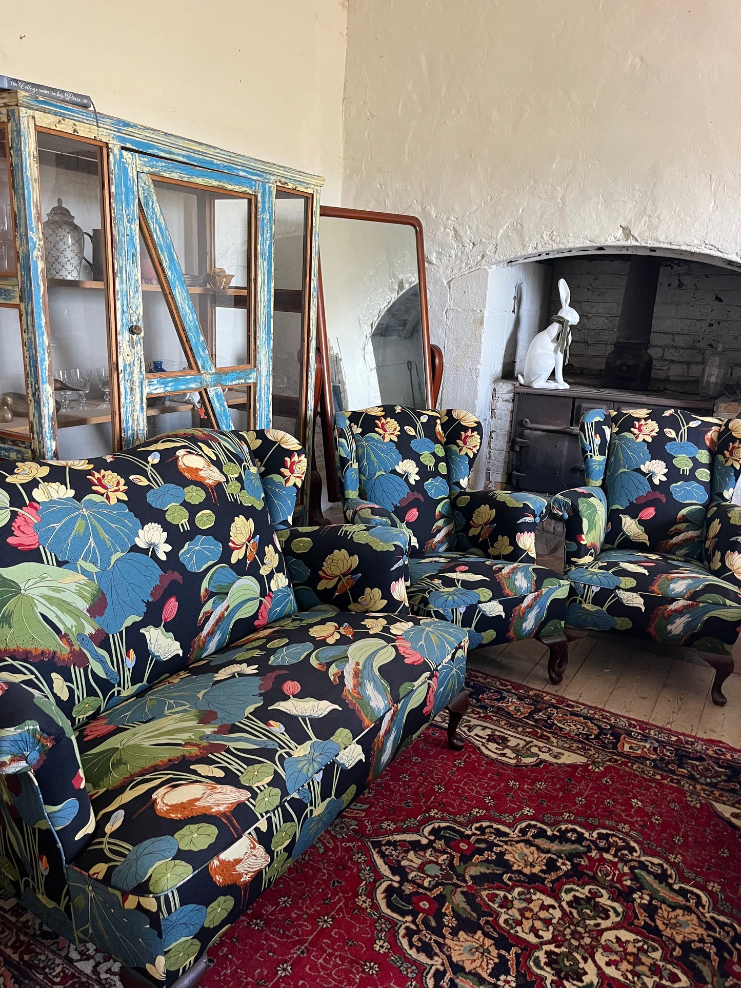 Lounge suite in GP & J Baker Nypheus fabric