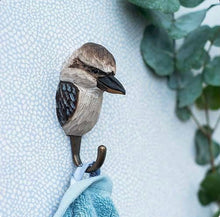 Load image into Gallery viewer, Wooden animal hook - Kookaburra