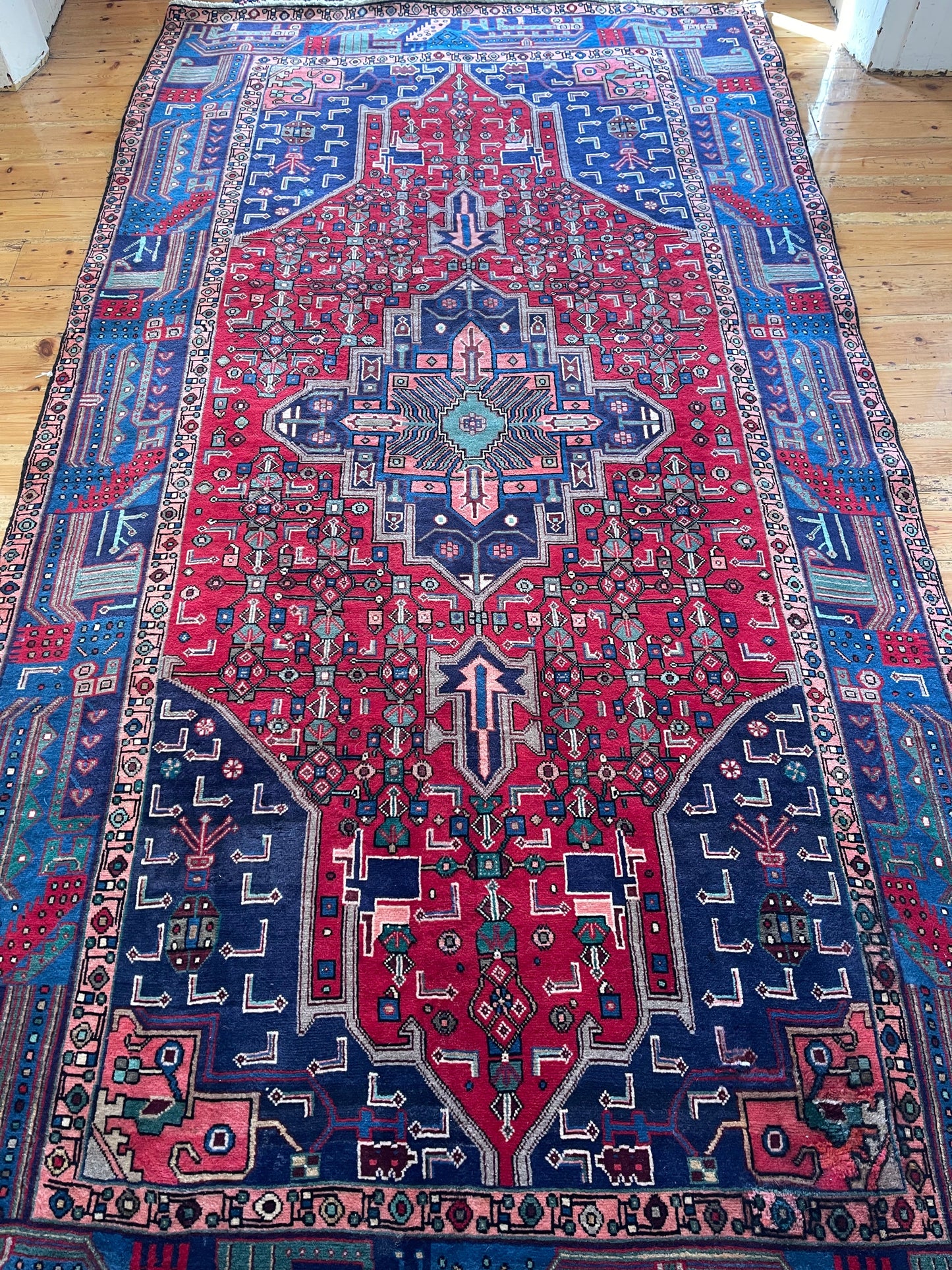 Persian rug pink/navy