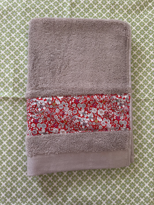 Liberty hand towel camel  with “Summer Fields” in red