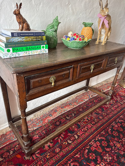 Early 18th c Georgian oak English dresser base