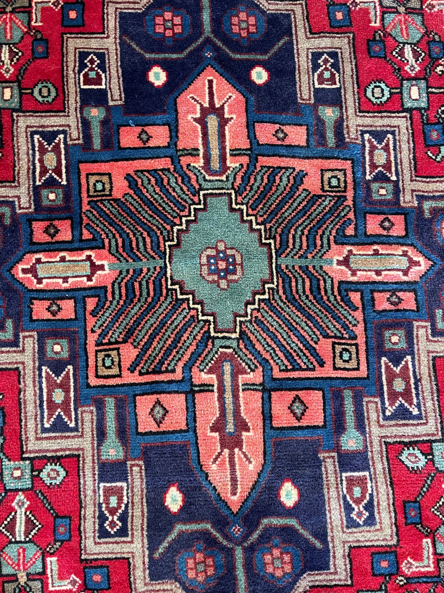 Persian rug pink/navy