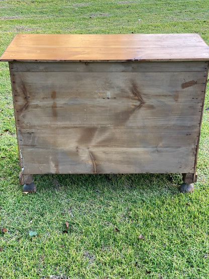 Antique pine chest of drawers