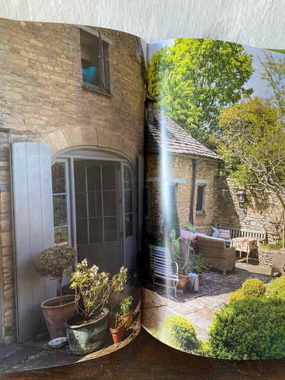 Book - British Designers at Home