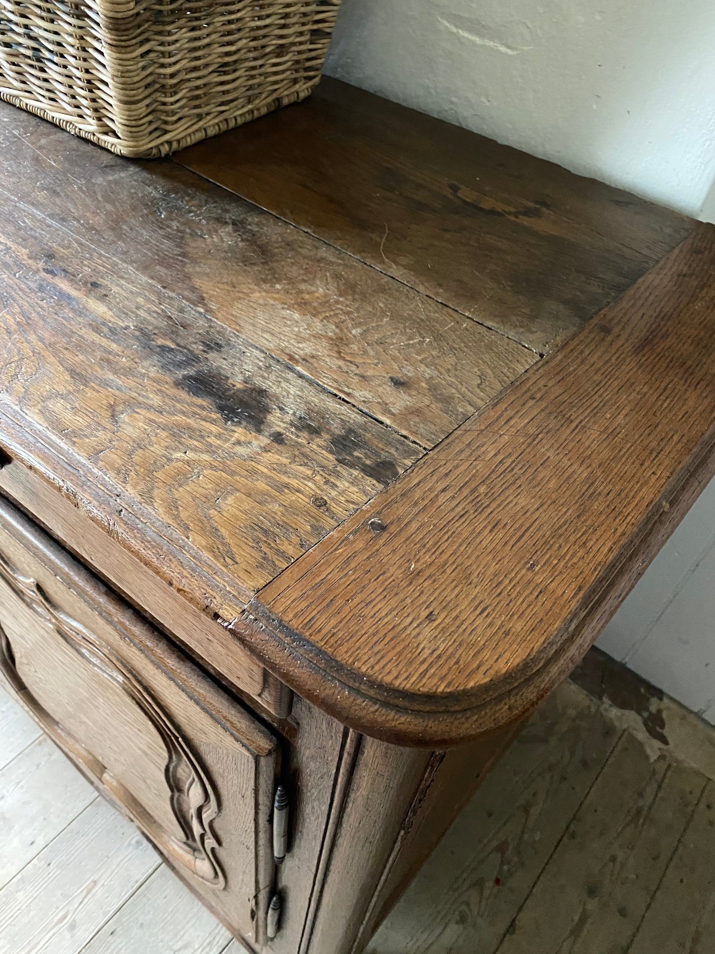 Antique French oak buffet
