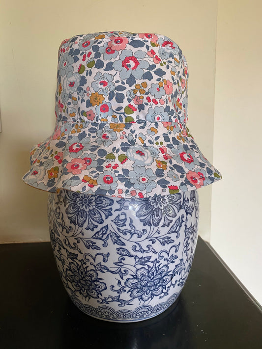 Childrens Liberty Hat - Betsy P (Grey)