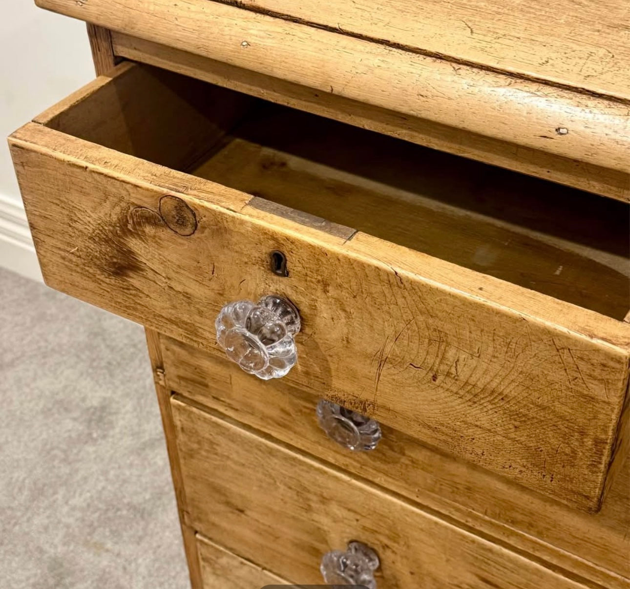 Antique pine chest of drawers
