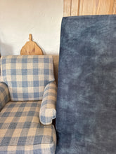 Load image into Gallery viewer, Double bed head French blue velvet
