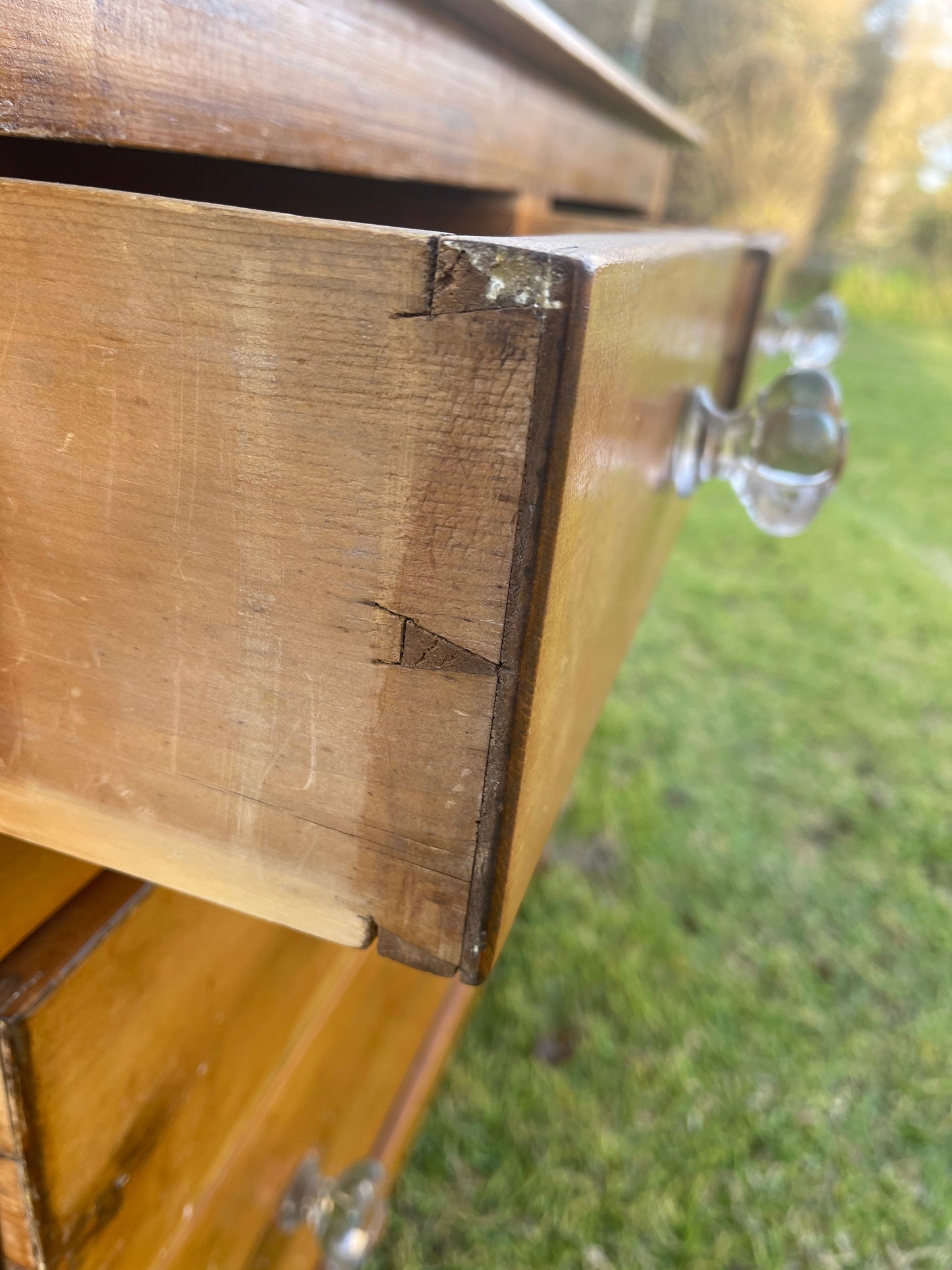 Antique pine chest of drawers