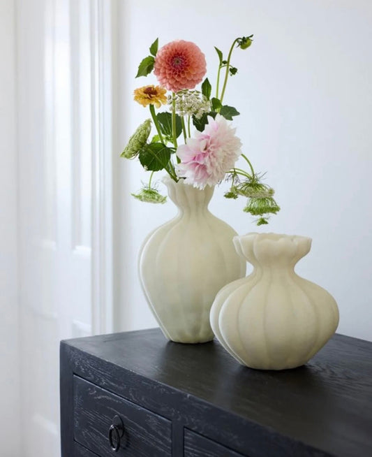 French Country Rosetta vase small