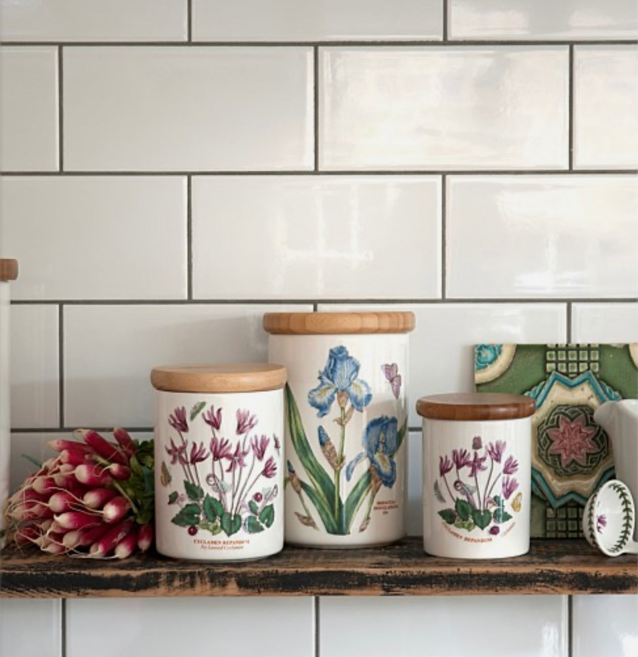 Portmeirion storage jar medium 14cm