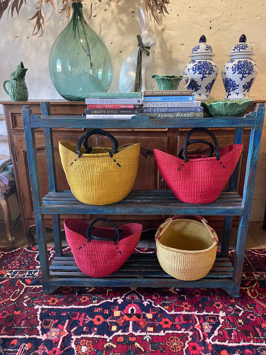 French Baker’s stand in blue