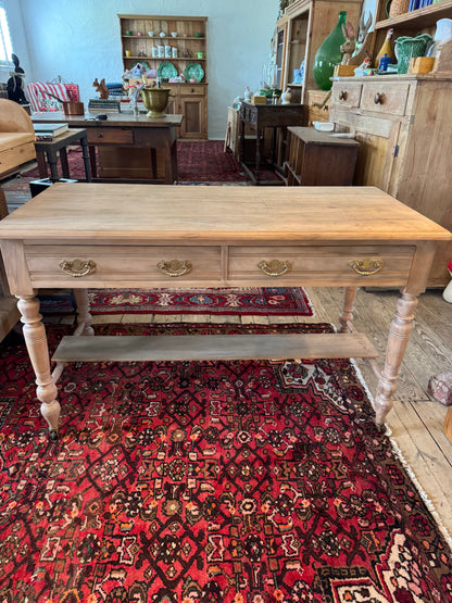 Gorgous antique pine entry table
