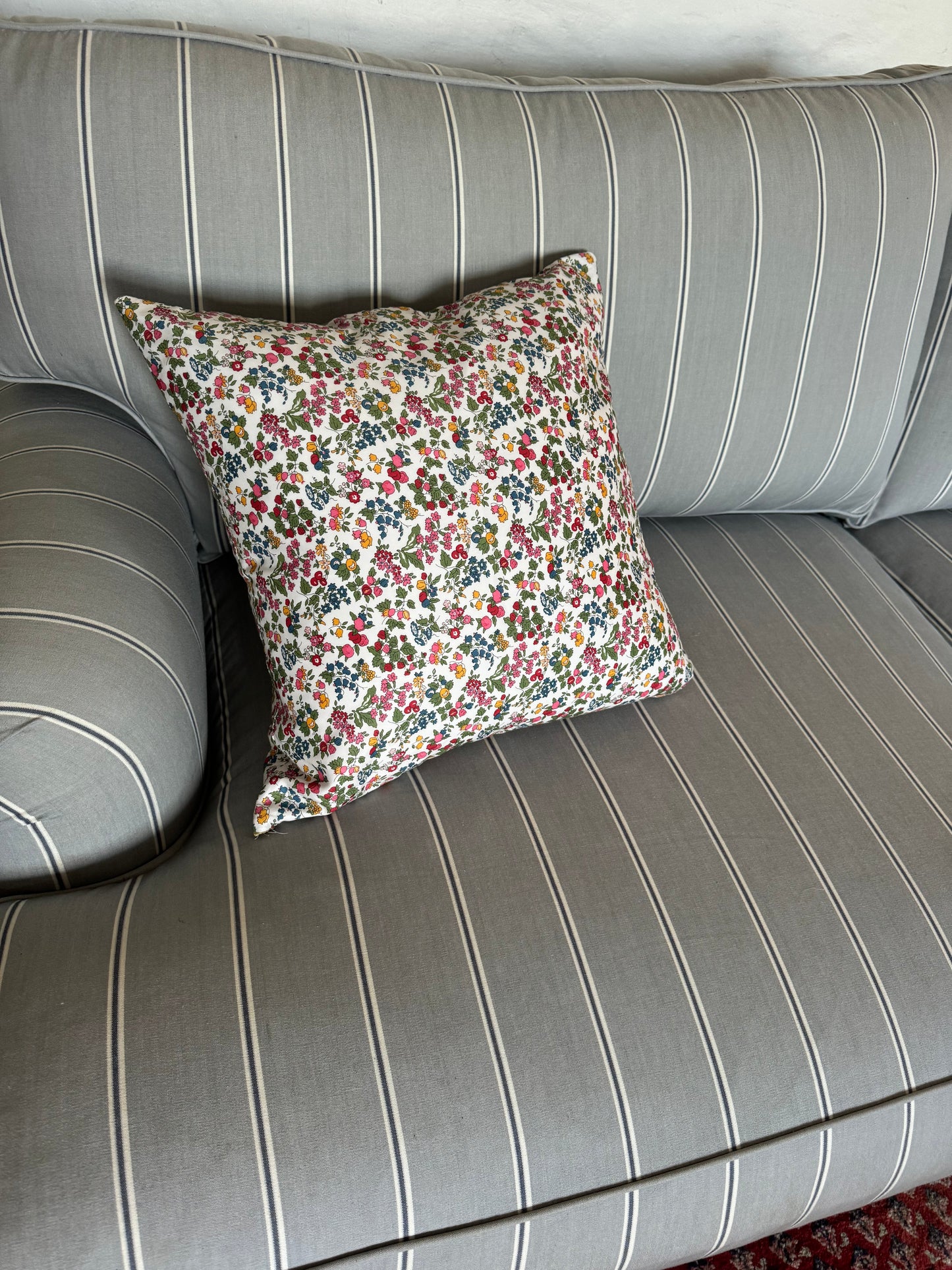 Hamptons navy striped sofa 3 seater