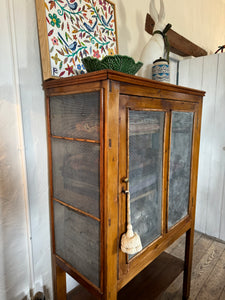 Grand old Colonial meat safe