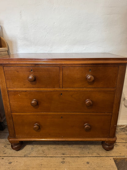 Sweet cedar chest of drawers