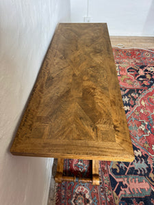 Stunning parquetry entry table