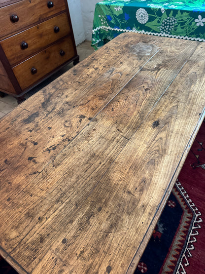 French farmhouse table