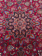 Load image into Gallery viewer, Huge hand knotted Persian Kashan rug pretty colours
