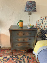 Load image into Gallery viewer, Dainty French provincial chest of drawers
