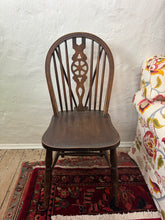 Load image into Gallery viewer, Windsor chairs
