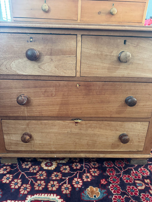 Beautiful antique pine chest of drawers