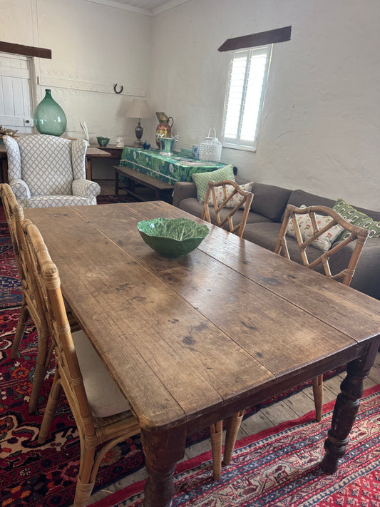 Farmhouse table