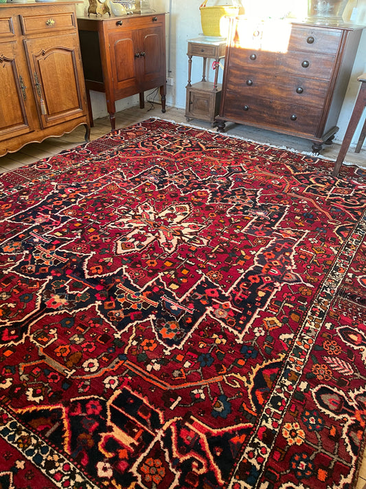 Persian Isfahan Bakhatiar Rug