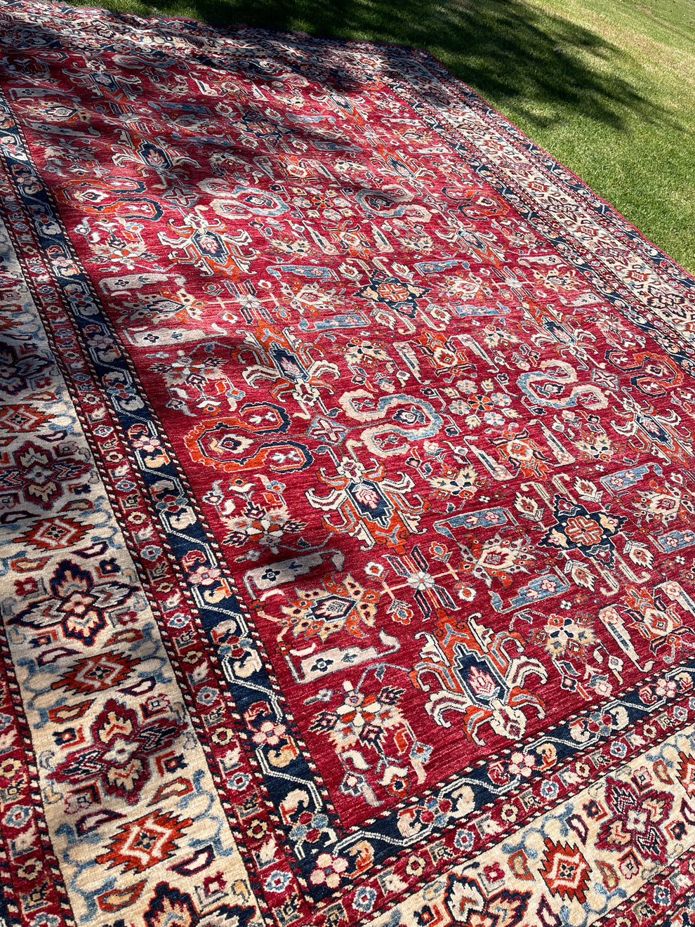 Huge Persian rug – HareThistle