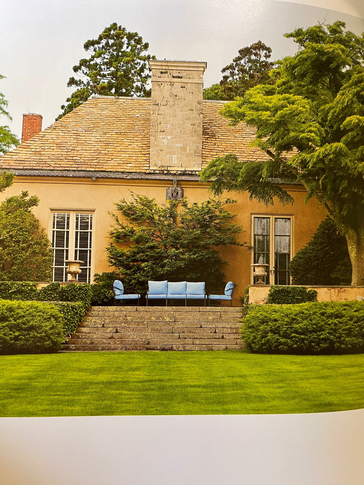 Paul Bangay’s Country Gardens