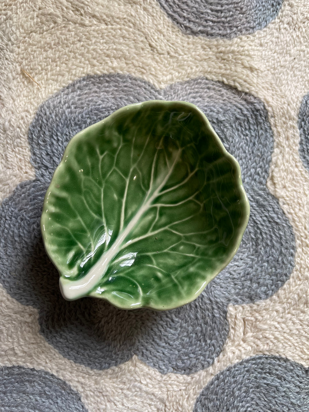 Cabbage ware bowl by Bordallo Pinheiro
