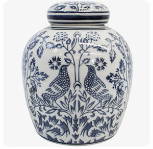 Hamptons Ginger jar with William Morris style motif