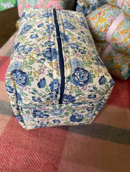Liberty Print Wash Bag Felicite C