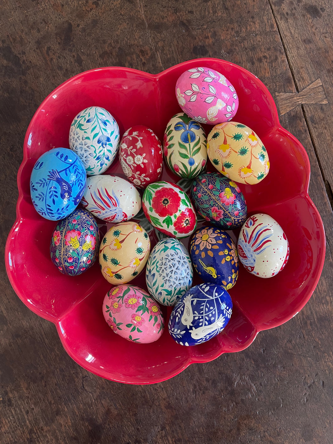 Decorative eggs