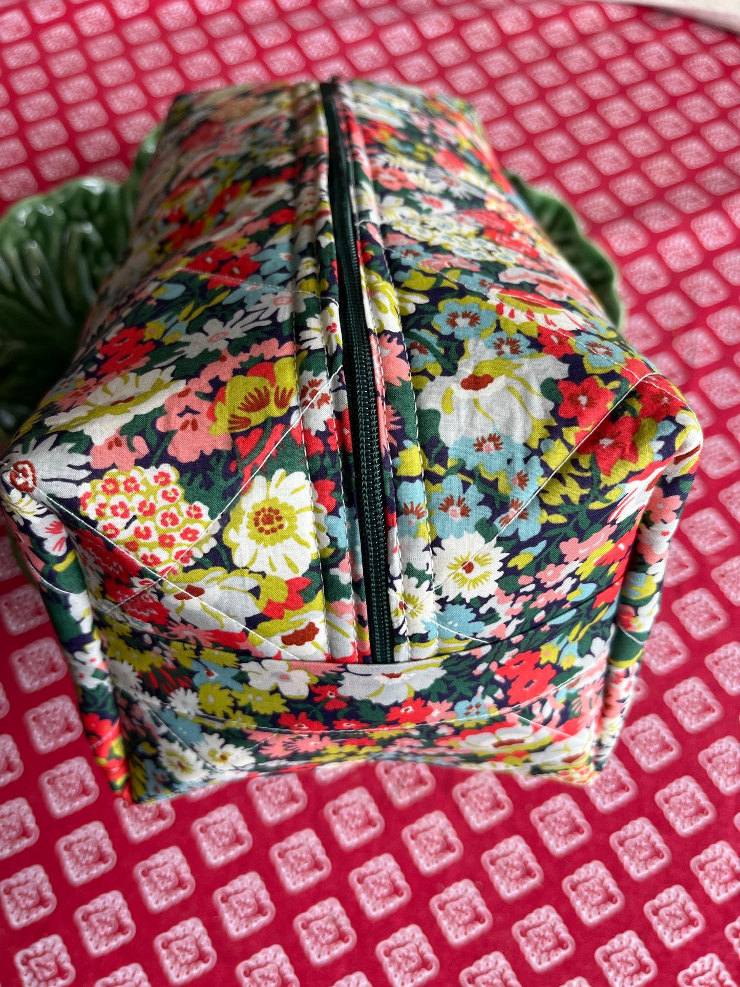 Large Liberty Wash Bag Thorpe