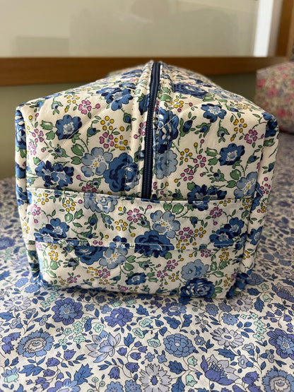 Large Liberty Wash Bag Felicite C