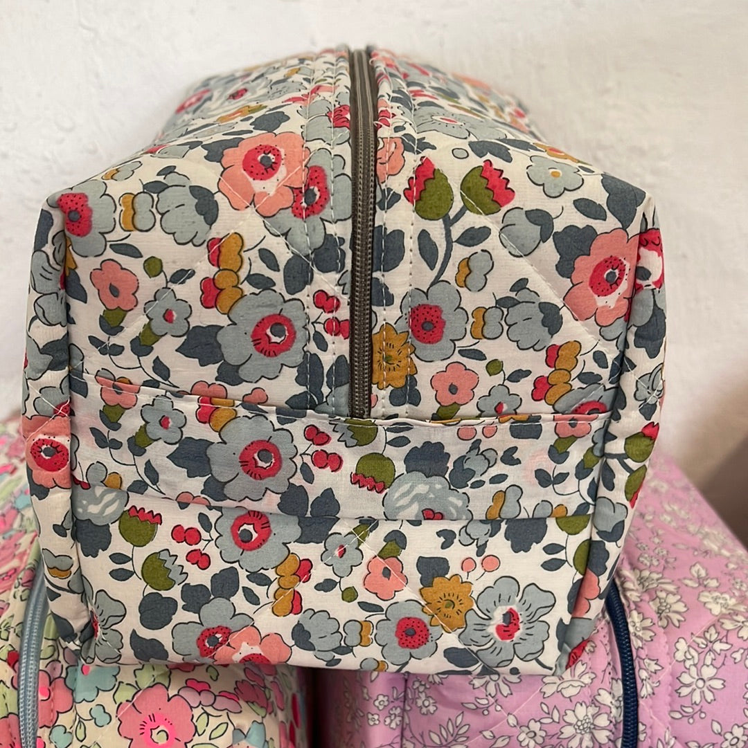 Liberty Print Wash Bag Betsy P
