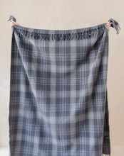 Load image into Gallery viewer, Wool Blanket Persevere Flint Grey Tartan
