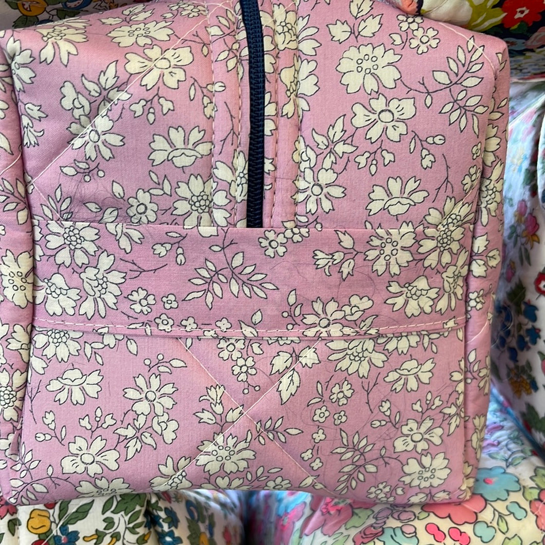 Liberty Wash Bag Capel pink