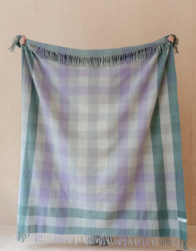 Wool Blanket Sage Gradient Gingham